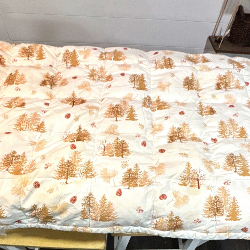 Reversible Quilted Twin Quilt White Tree Print & Green/Yellow Plaid, 55x60 in